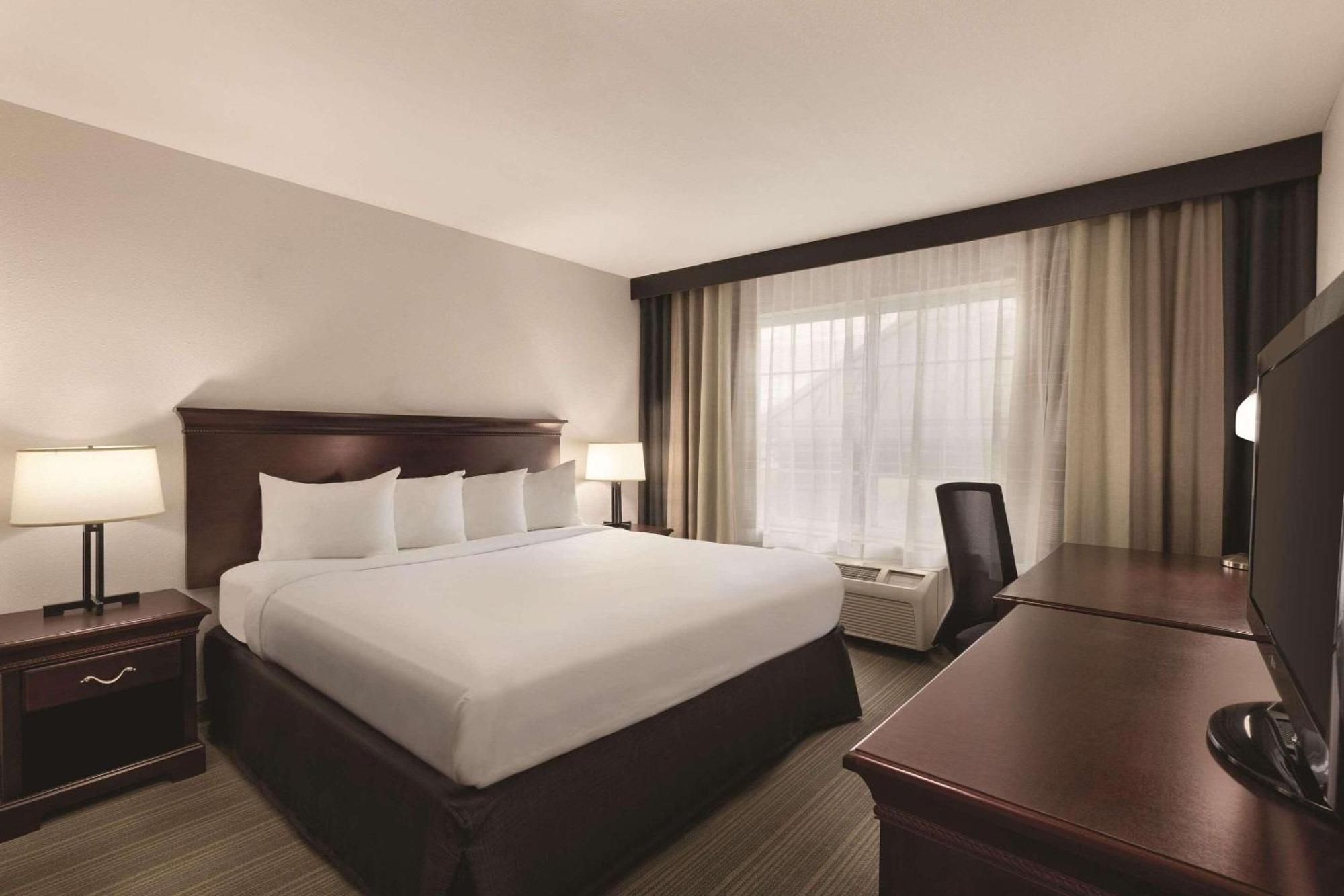 Country Inn & Suites By Radisson, Madison, Al מראה חיצוני תמונה