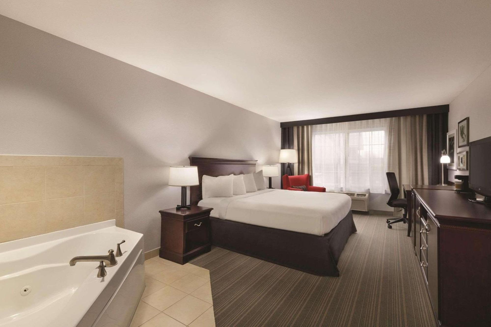 Country Inn & Suites By Radisson, Madison, Al מראה חיצוני תמונה