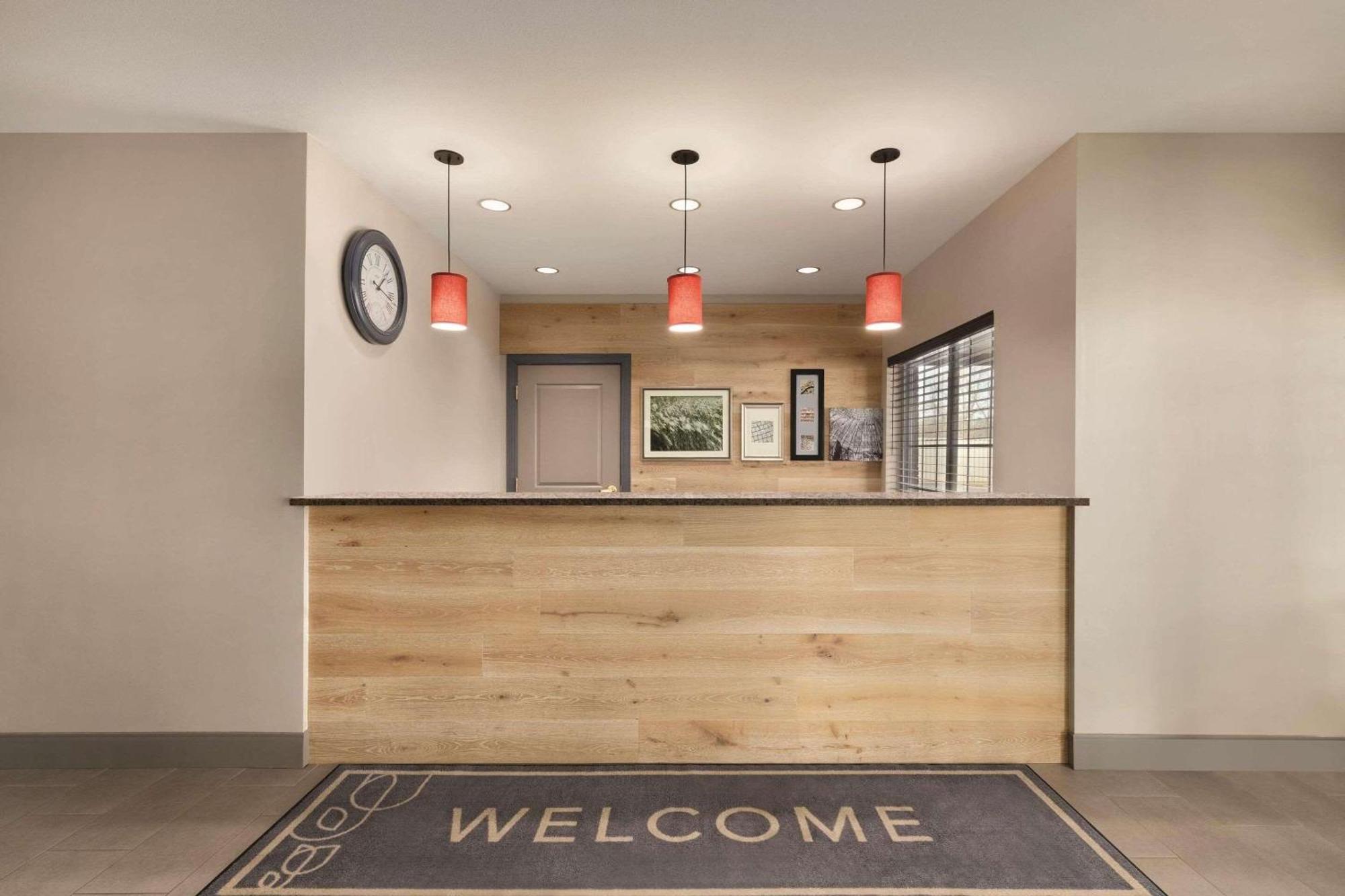 Country Inn & Suites By Radisson, Madison, Al מראה חיצוני תמונה